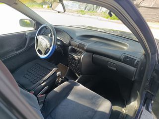 Opel Astra 1996-thumb-12