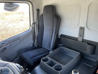 Καρότσα Κουρτίνα Mercedes-Benz 2014 AXOR 1833-thumb-24