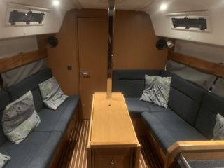 Bavaria 2012 32 Cruiser-thumb-11