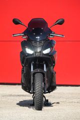 Aprilia SR GT 200 2026 Ε5+ ΕΤΟΙΜΟΠΑΡΑΔΟΤΟ-thumb-2