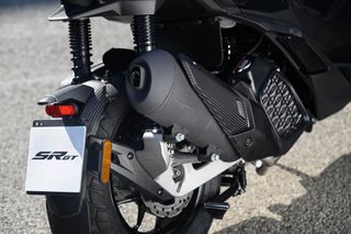 Aprilia SR GT 200 2026 Ε5+ ΕΤΟΙΜΟΠΑΡΑΔΟΤΟ-thumb-3