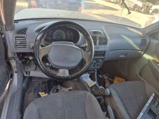 HYUNDAI ACCENT '00 1.3cc-thumb-5