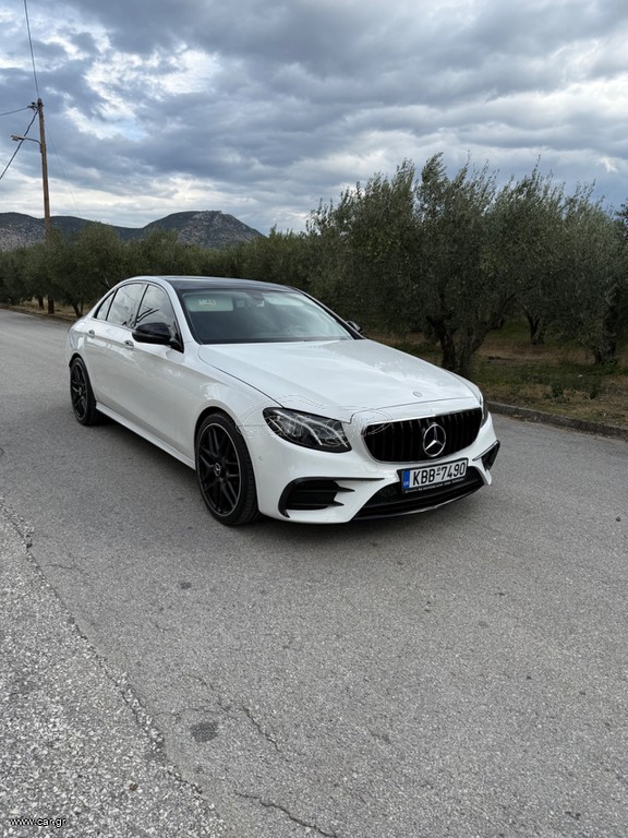 Mercedes-Benz E 200 2016 AMG LOOK