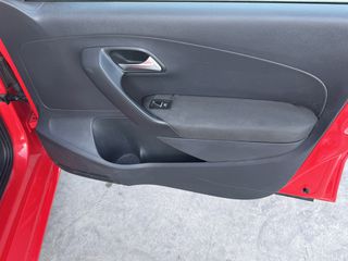 Volkswagen Polo 2010 1.2 TSI-thumb-21