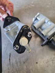 ΧΕΙΡΟΦΡΕΝΟ ΚΑΜΠΙΝΑΣ WABCO  961722262 ΓΙΑ ΛΕΟΦΩΡΕΙΟ ΜΣΝ ΚΑΙ NEIOLAN