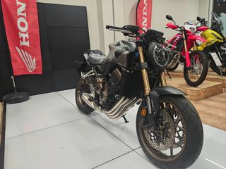 Honda CB 650 2025 CB650R E-CLUTCH !! ΕΤΟΙΜΟΠΑΡΑΔΟΤΗ !!