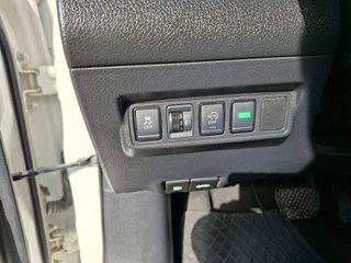Nissan Pulsar 2017-thumb-6
