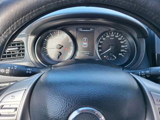Nissan Pulsar 2017-thumb-9