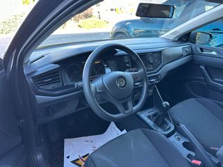 Volkswagen Polo 2019-thumb-5