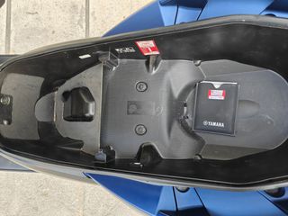 Yamaha XMAX 400 2019-thumb-23