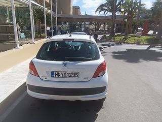 Peugeot 207 2010