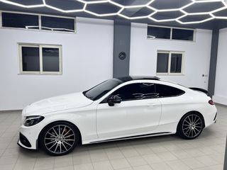 Mercedes-Benz C 250 2017 AMG C63s Look 4matic-thumb-7