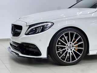 Mercedes-Benz C 250 2017 AMG C63s Look 4matic-thumb-8