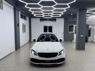 Mercedes-Benz C 250 2017 AMG C63s Look 4matic-thumb-15