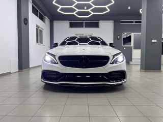 Mercedes-Benz C 250 2017 AMG C63s Look 4matic-thumb-16