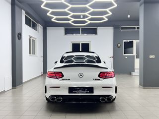 Mercedes-Benz C 250 2017 AMG C63s Look 4matic-thumb-31