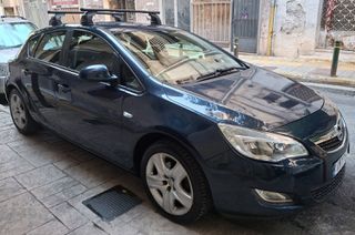Opel Astra 2011
