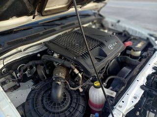 Toyota Hilux 2015 DOUBLE CAB 2.4 D4D 4X4-thumb-8