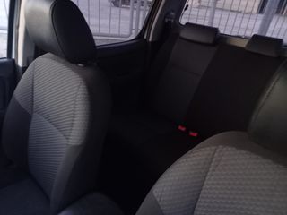 Toyota Hilux 2015 DOUBLE CAB 2.4 D4D 4X4-thumb-19
