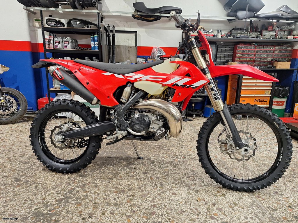 Rieju 2026 MR 300 i Racing