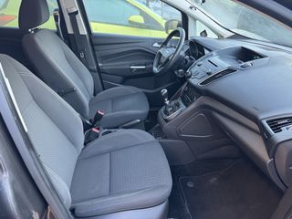 Ford Grand C-Max 2017-thumb-10