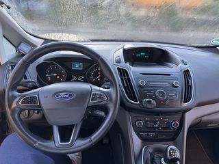 Ford Grand C-Max 2017-thumb-17