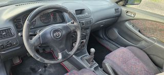 Toyota Corolla 2000-thumb-11