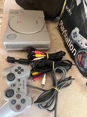 ΚΟΝΣΟΛΑ PLAY STATION-thumb-1