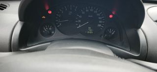 Opel Combo 2011-thumb-7