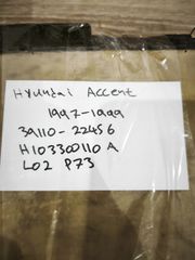Hyundai Accent. 39110-22456 (HYUNDAI OEM) / H103300110 A / LO2 P73