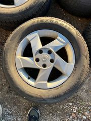 Dacia Duster 215/65/16-thumb-2