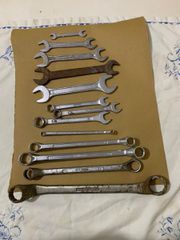Σετ σωληνωτών και γερμανοπολυγώνων κλειδιών μεταχειρισμένο