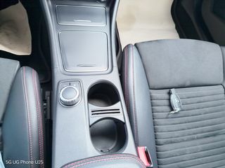Mercedes-Benz CLA 180 2018 AMG-thumb-11