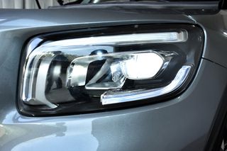 Mercedes-Benz GLB 200 2022 1.33cc STYLE DARK NIGHT 7G/TRONIC AUTOMATIC-F1 PADS EURO6-thumb-39