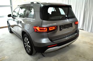 Mercedes-Benz GLB 200 2022 1.33cc STYLE DARK NIGHT 7G/TRONIC AUTOMATIC-F1 PADS EURO6-thumb-11