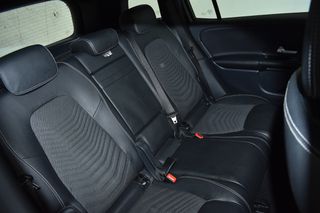 Mercedes-Benz GLB 200 2022 1.33cc STYLE DARK NIGHT 7G/TRONIC AUTOMATIC-F1 PADS EURO6-thumb-18