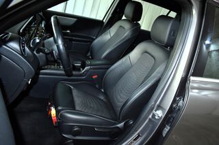 Mercedes-Benz GLB 200 2022 1.33cc STYLE DARK NIGHT 7G/TRONIC AUTOMATIC-F1 PADS EURO6-thumb-20