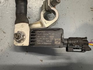 Ασφαλειοθήκες Ford Puma 2020--thumb-6