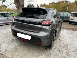 Peugeot 208 2023 GT LINE 1.2 PURETECH 100 HP-thumb-9