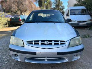 Hyundai Accent 2000