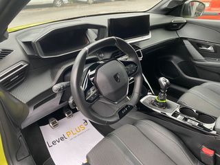 Peugeot 208 2024 GT 1.2-thumb-5