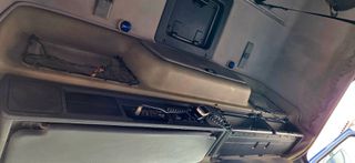 Volvo 1996 FH12 420 GLOBE-thumb-11