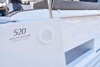 Dufour 2018 520 Grand Large-thumb-2
