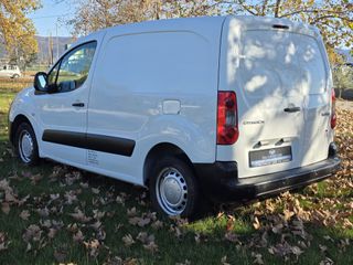 Citroen Berlingo 2011-thumb-1