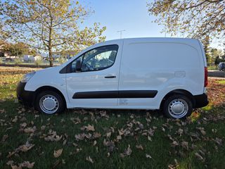 Citroen Berlingo 2011-thumb-2
