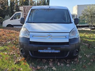 Citroen Berlingo 2011-thumb-3