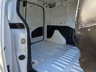 Citroen Berlingo 2011-thumb-18