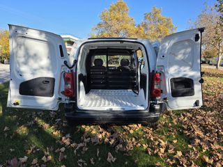 Citroen Berlingo 2011-thumb-21