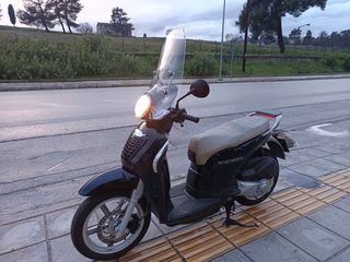 Aprilia Scarabeo 125 2011 ΜΟΝΟ 6406 ΧΛΜ..!!!!!!!!!!!!!!!! ΔΊΠΛΩΜΑ ΑΥΤΟΚΙΝΉΤΟΥ Α1...