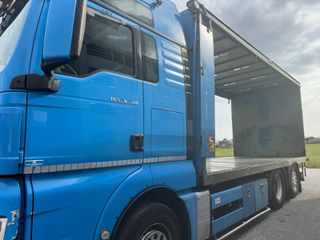 Ζωάδικο MAN 2015 TGX 26.440